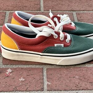 Brand new vans size 4 men’s